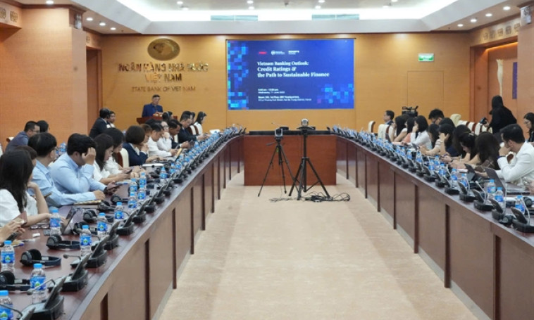 Outlook for Việt Nam's banks in 2025 remains stable