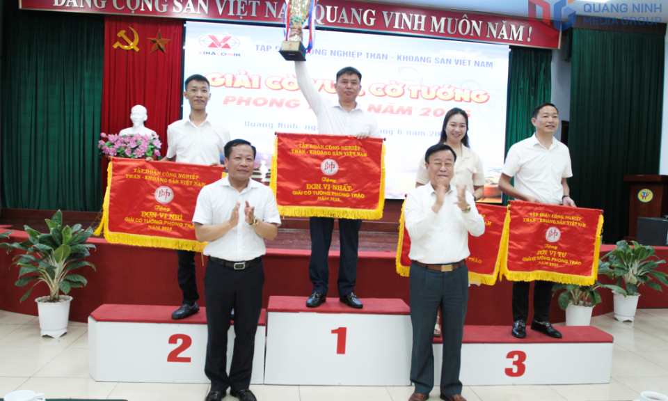 Trao giải cờ vua, cờ tướng phong trào TKV năm 2025