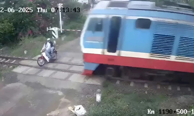 Vụ 2 người bị tàu hỏa tông chết ở Phú Yên: Hé lộ nguyên nhân tai nạn