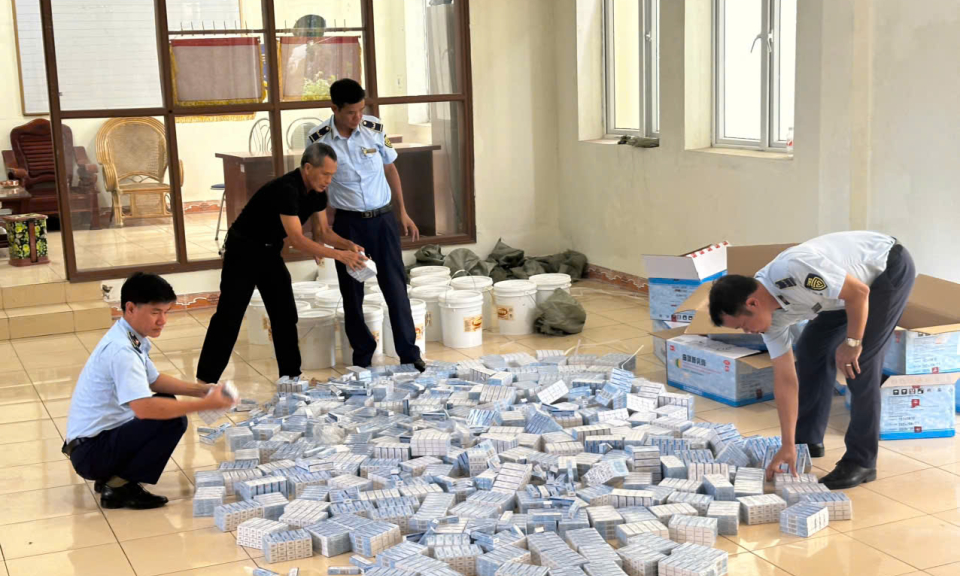 Thu giữ 5.400 tuýp thuốc tân dược nhập lậu