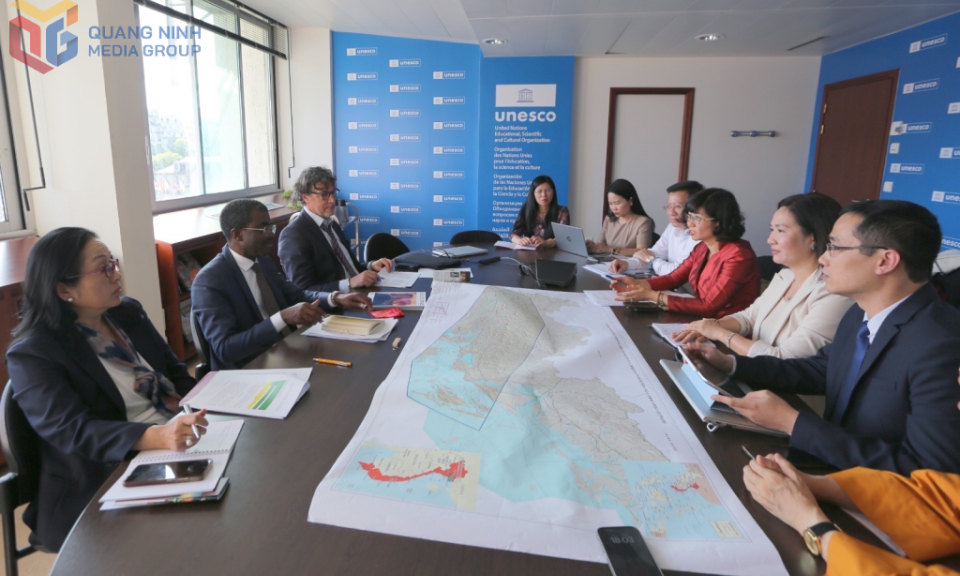 Đoàn công tác của tỉnh Quảng Ninh cùng Ủy ban Quốc gia UNESCO Việt Nam vận động Hồ sơ Yên Tử tại Pháp