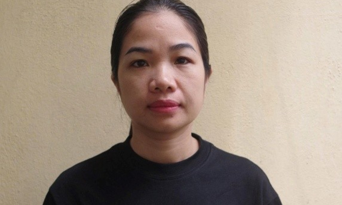 Tạm giữ hình sự đối tượng có hành vi lừa đảo chiếm đoạt tài sản