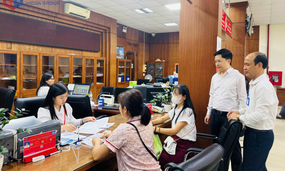 Vận hành thử nghiệm thuận lợi Trung tâm Phục vụ hành chính công theo mô hình chính quyền 2 cấp