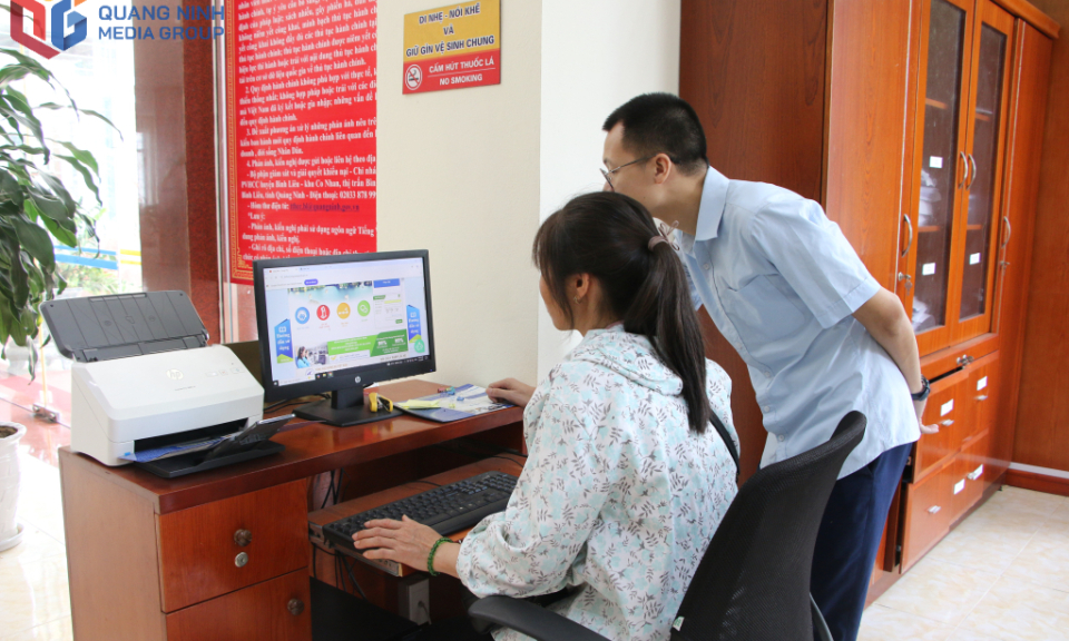 Động lực vươn lên từ “Bình dân học vụ số”