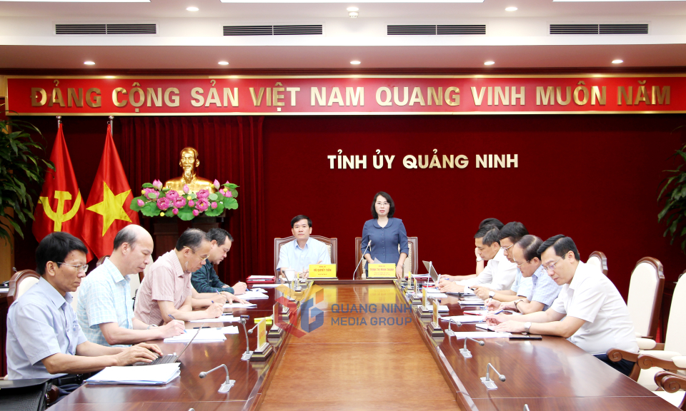 Thường trực Tỉnh ủy giao ban các Ban Xây dựng Đảng và đơn vị trực thuộc