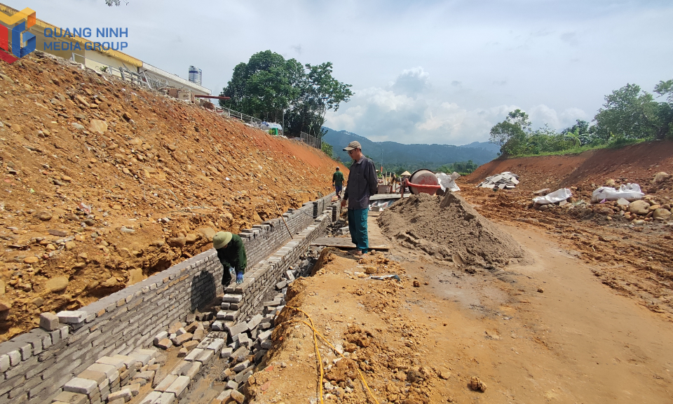 Huyện Bình Liêu: Quyết tâm hoàn thành nhiệm vụ kép