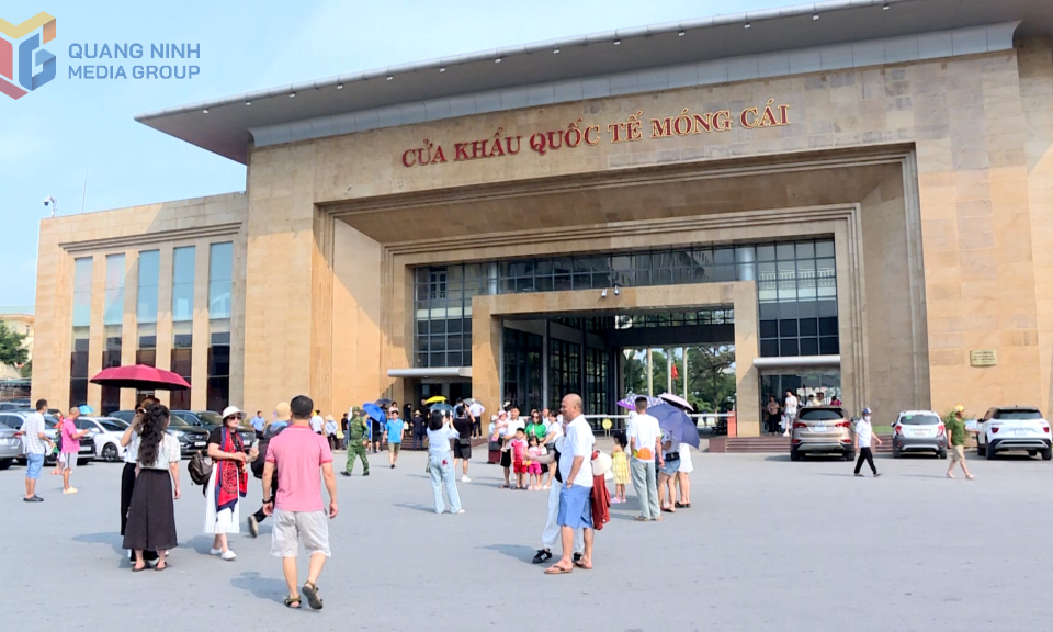 Xây dựng phường Móng Cái 1 trở thành địa bàn vững mạnh, phát triển