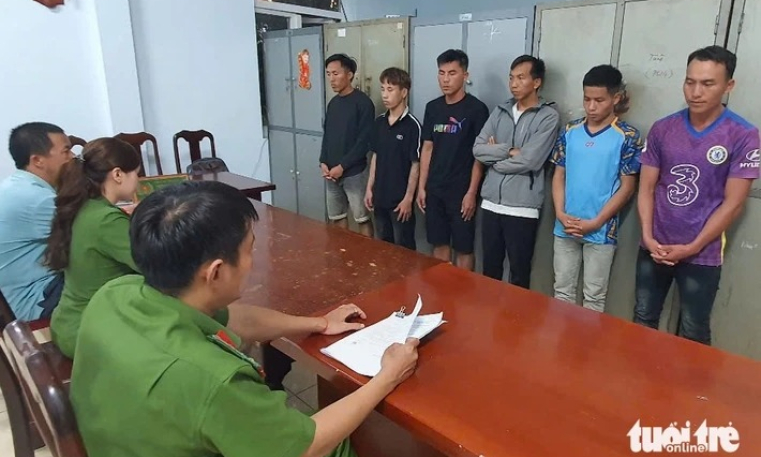 Bắt 6 thanh niên hiếp dâm bé gái 14 tuổi