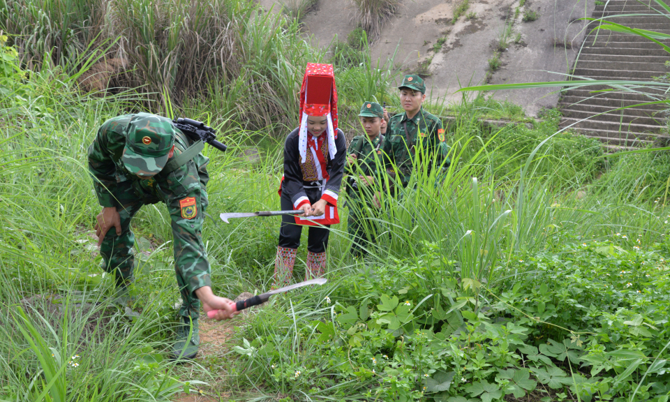 Đồn BPCK Hoành Mô: Chủ động ngăn chặn buôn lậu từ biên giới