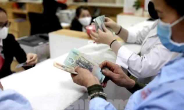 Đại biểu Quốc hội: Giá điện tăng 4 lần, lương tối thiểu vùng chỉ tăng 1 lần