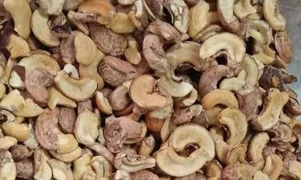 Việt Nam chi hơn 2 tỷ USD nhập khẩu hạt điều