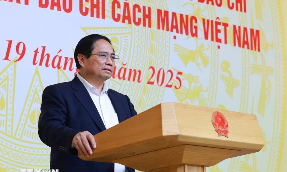 Thủ tướng: Chính phủ lắng nghe, tạo điều kiện cho báo chí hoạt động thuận lợi