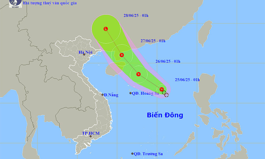Thời tiết ngày 25/6: Áp thấp nhiệt đới trên biển Đông, nhiều khu vực đất liền mưa lớn cục bộ