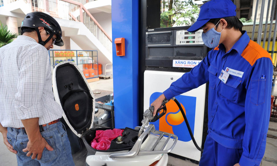 Giá xăng chưa có điểm dừng, sắp tăng lần thứ 5 liên tiếp