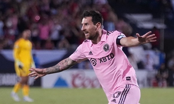 Messi lĩnh lương khủng, vượt cả ngân sách 21 đội MLS