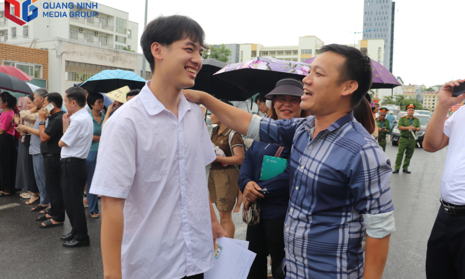 Các thí sinh hoàn thành Kỳ thi tốt nghiệp THPT năm 2025