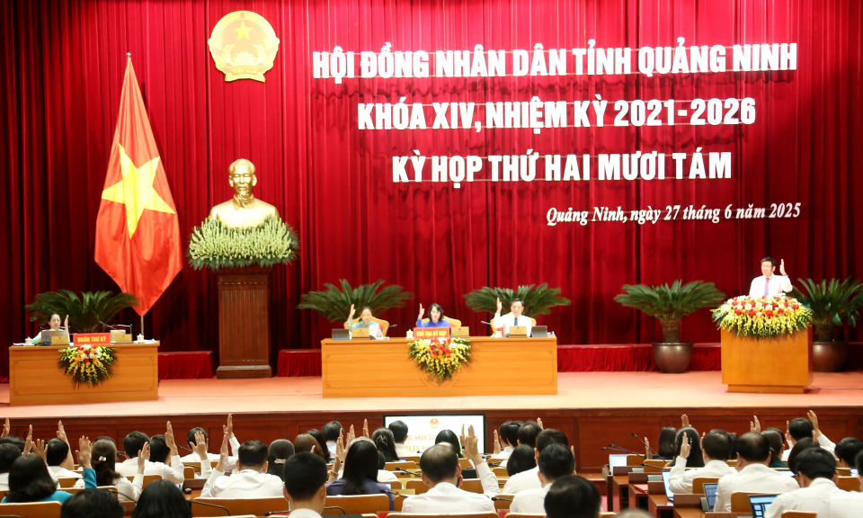 Kỳ họp 28 HĐND tỉnh thông qua 7 nghị quyết quan trọng