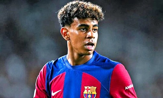 Lamine Yamal chính thức theo bước Messi