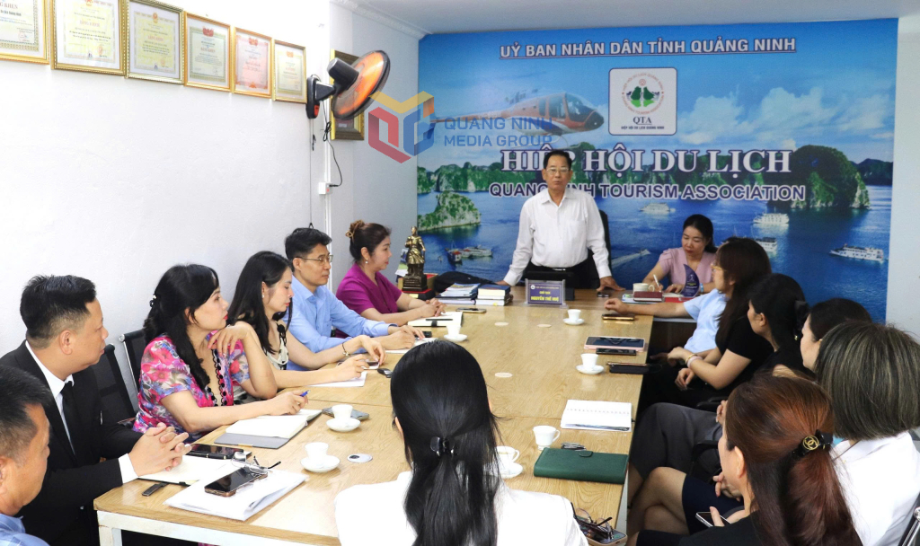Các doanh nghiệp du lịch Quảng Ninh chung tay kích cầu, đa dạng hóa sản phẩm, nâng cao chất lượng dịch vụ phục vụ du khách.