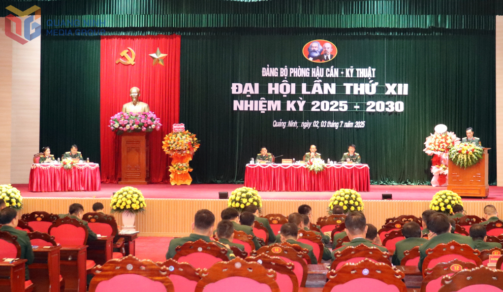 Quang cảnh đại hội.