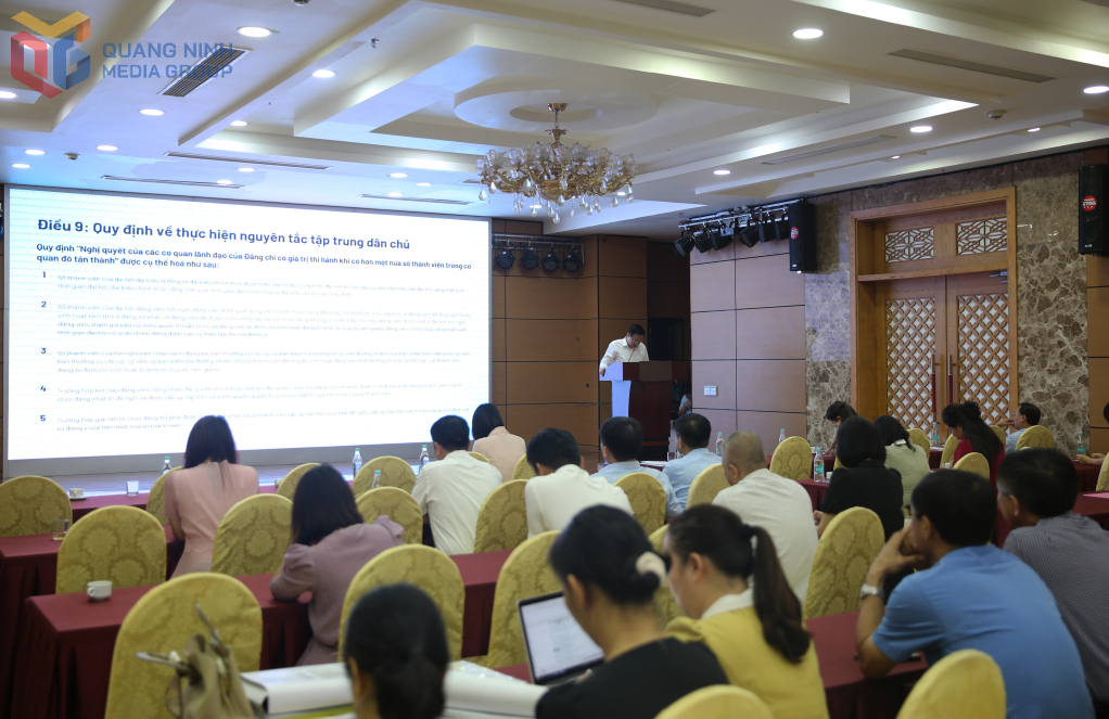 Đảng ủy Trung tâm Truyền thông tỉnh tổ chức hội nghị Quán triệt, triển khai quy định 269, 294 QĐ/TW của Ban chấp hành Trung ương.