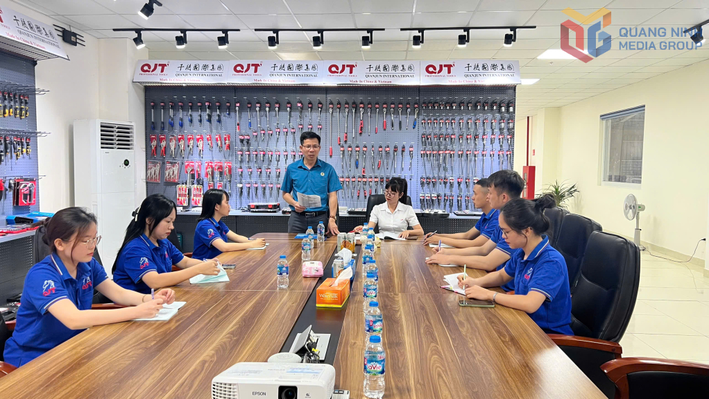 Họp BCH Công đoàn Công ty TNHH Honor Việt Nam