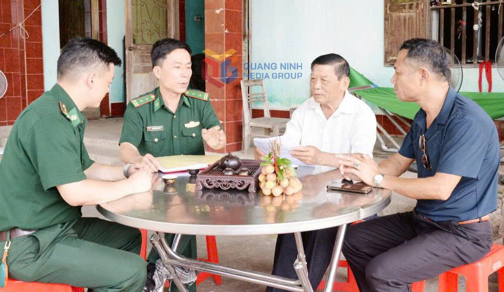 Ông Phòong Nhục Phí, bản Nà Lý, xã Quảng Đức