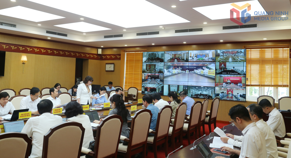 Sở Nội vụ báo cáo kết quả bước đầu vận hành mô hình chính quyền địa phương 2 cấp .