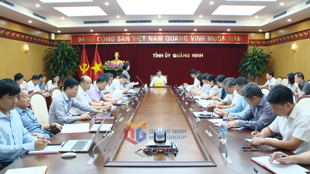 Toàn cảnh hội nghị.