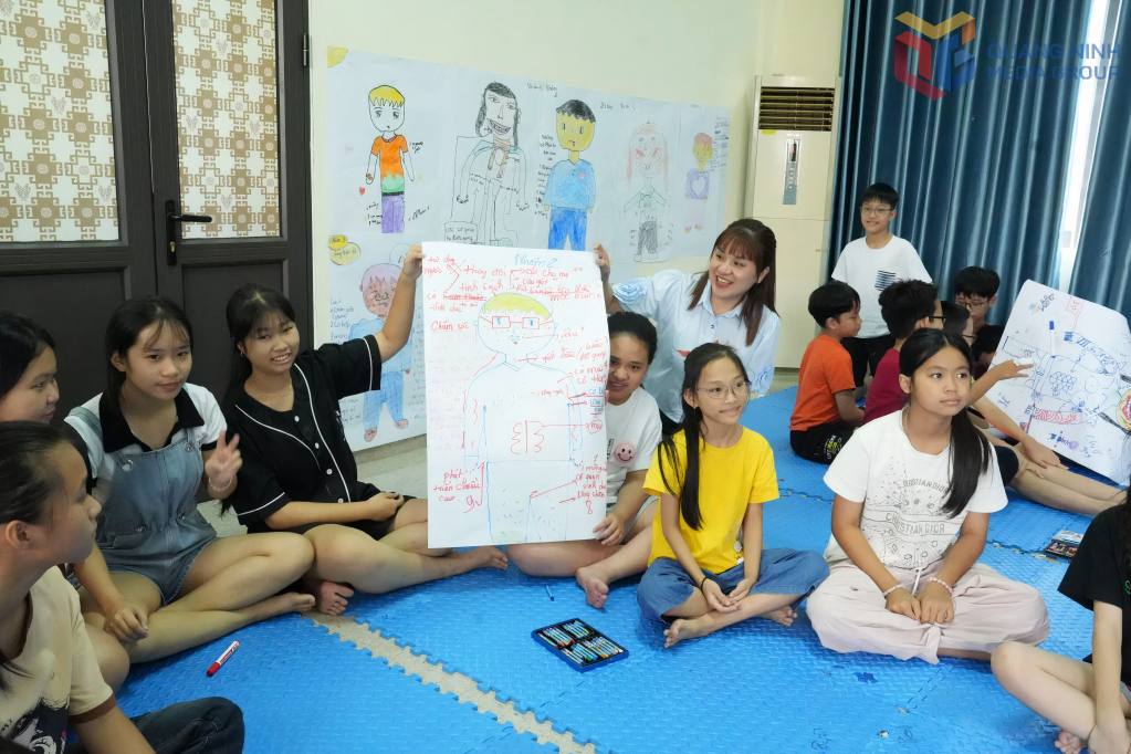 Lớp học kỹ năng sống được tổ chức tại Trung tâm Công tác xã hội tỉnh.