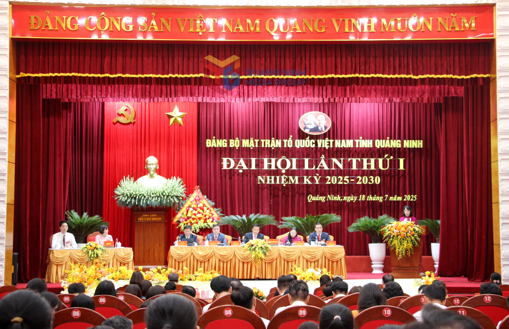 Quang cảnh đại hội.