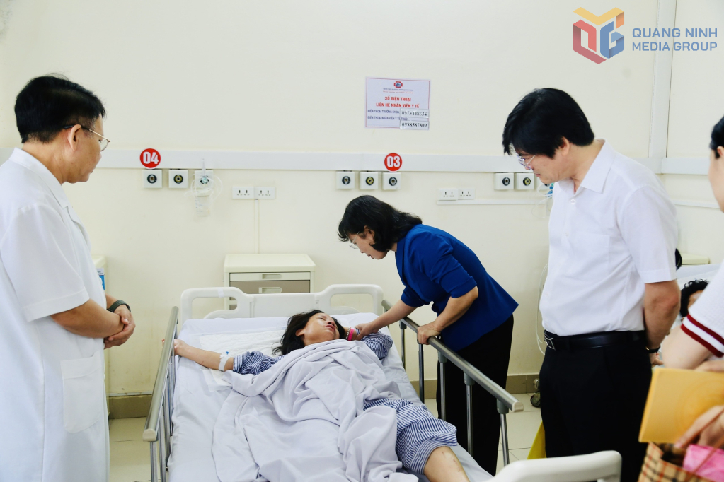Đồng chí Phó Bí thư Thường trực Tỉnh ủy, Chủ tịch HĐND tỉnh