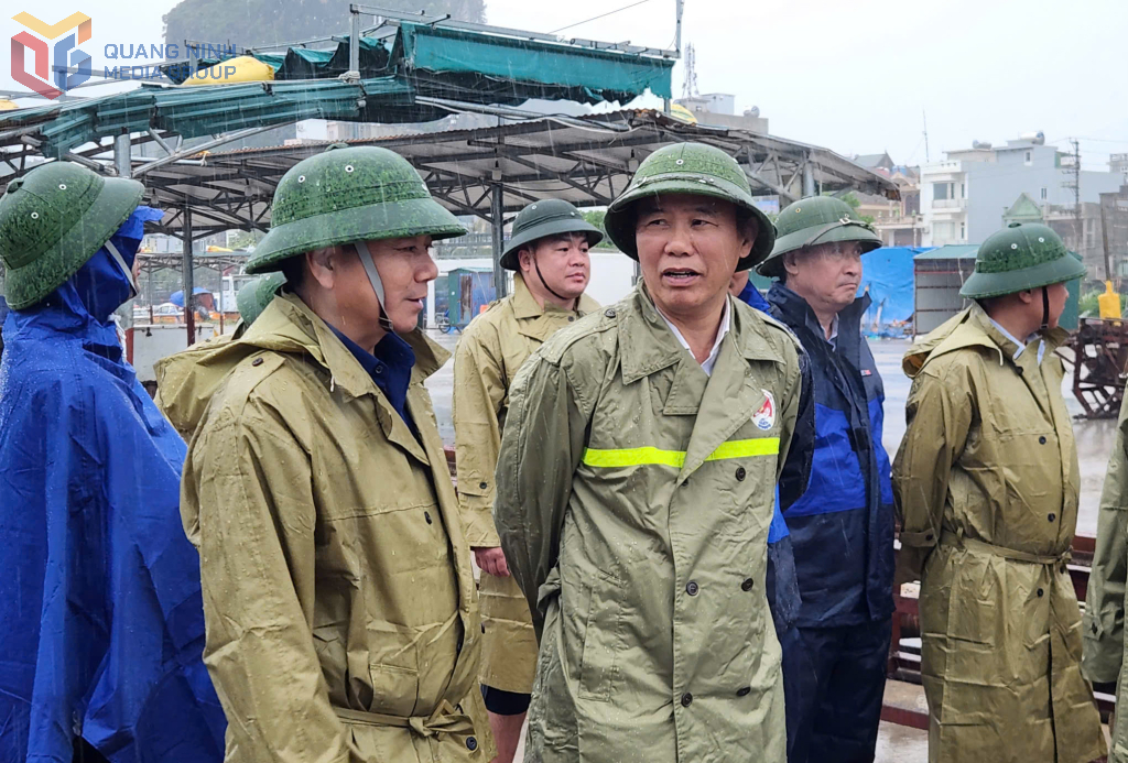 Bến cảng