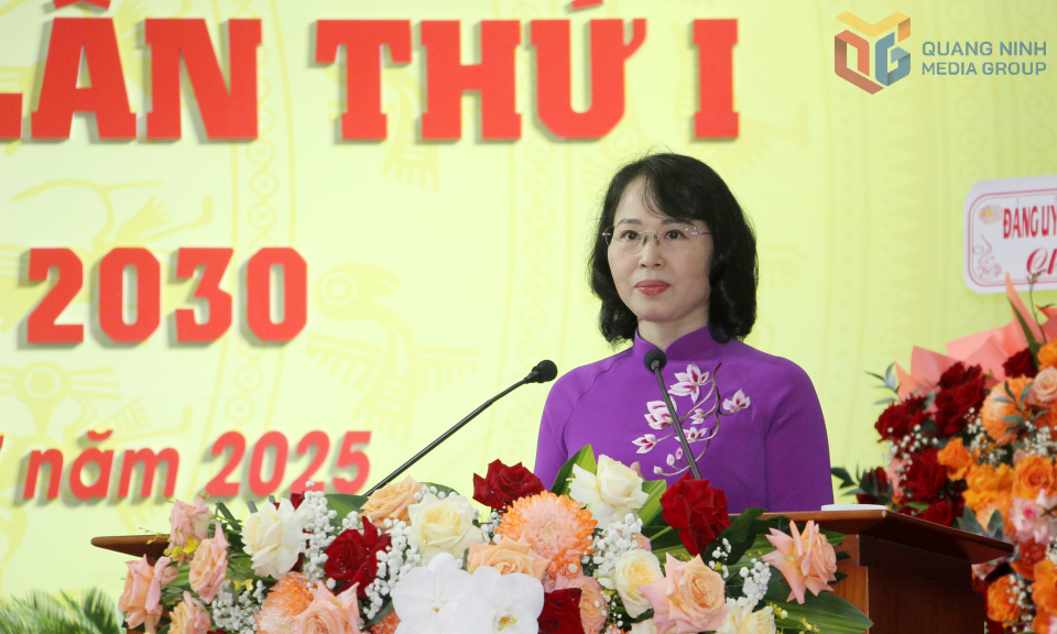 Đồng chí Trịnh Thị Minh Thanh, Phó Bí thư Thường trực Tỉnh ủy, Chủ tịch HĐND tỉnh, phát biểu chỉ đạo Đại hội.