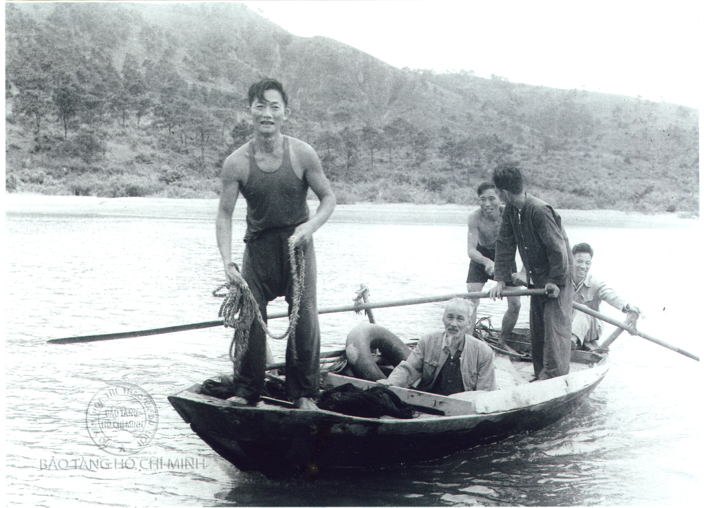 Ảnh với chú thích
