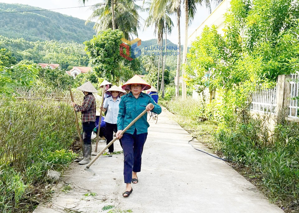 Chị Lâm Thị Thanh Hải không chỉ là cán bộ mà còn là người uy tín luôn đi đầu tham gia các phong trào của Khu phố Hà Phong 3.