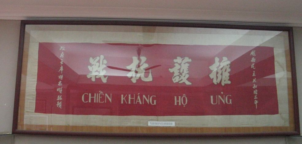 Ảnh với chú thích