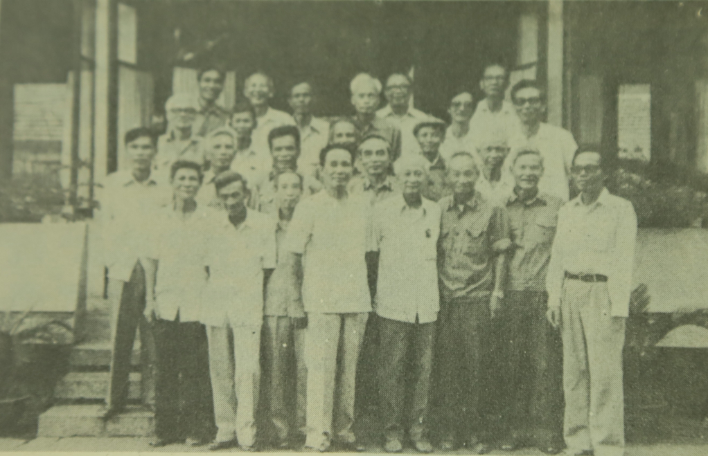 Ảnh với chú thích