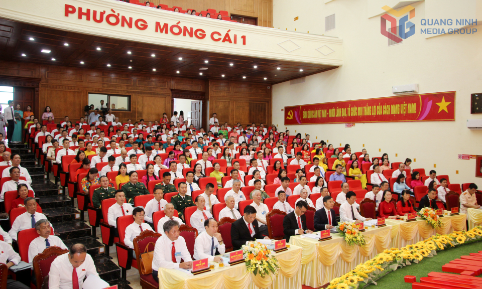 Các đại biểu tham dự Đại hội đại biểu Đảng bộ phường Móng Cái 1 lần thứ I, nhiệm kỳ 2025-2030.