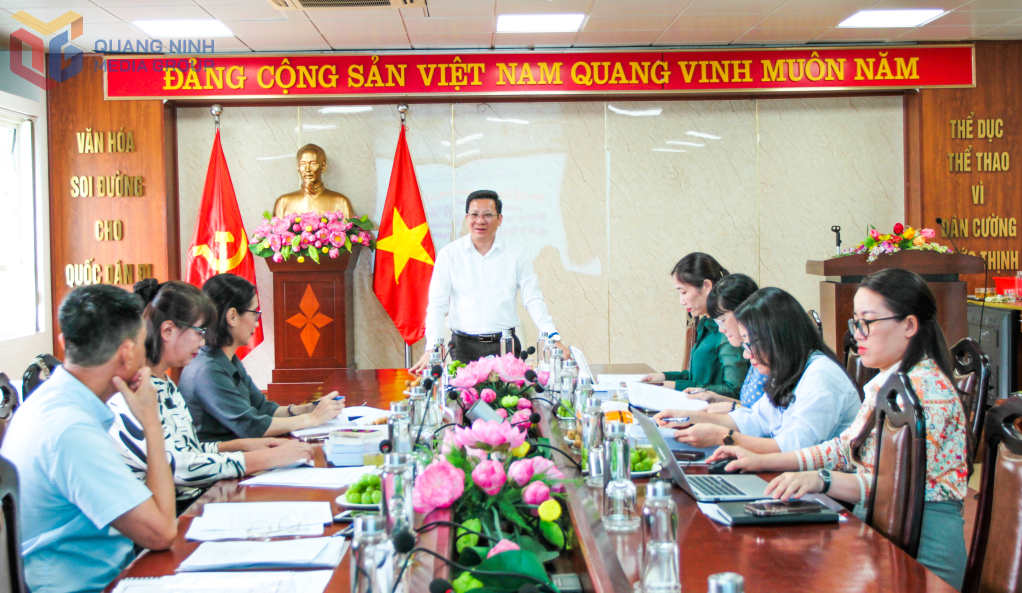 Quang cảnh hội nghị.