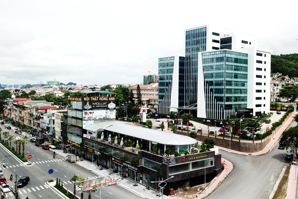Ảnh với chú thích