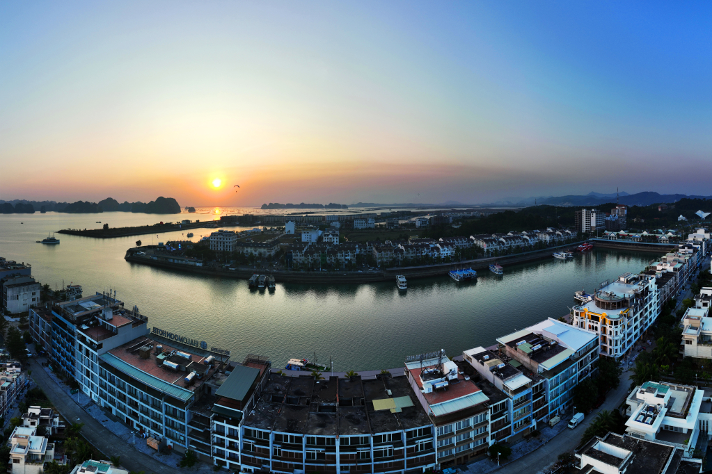 Ảnh với chú thích