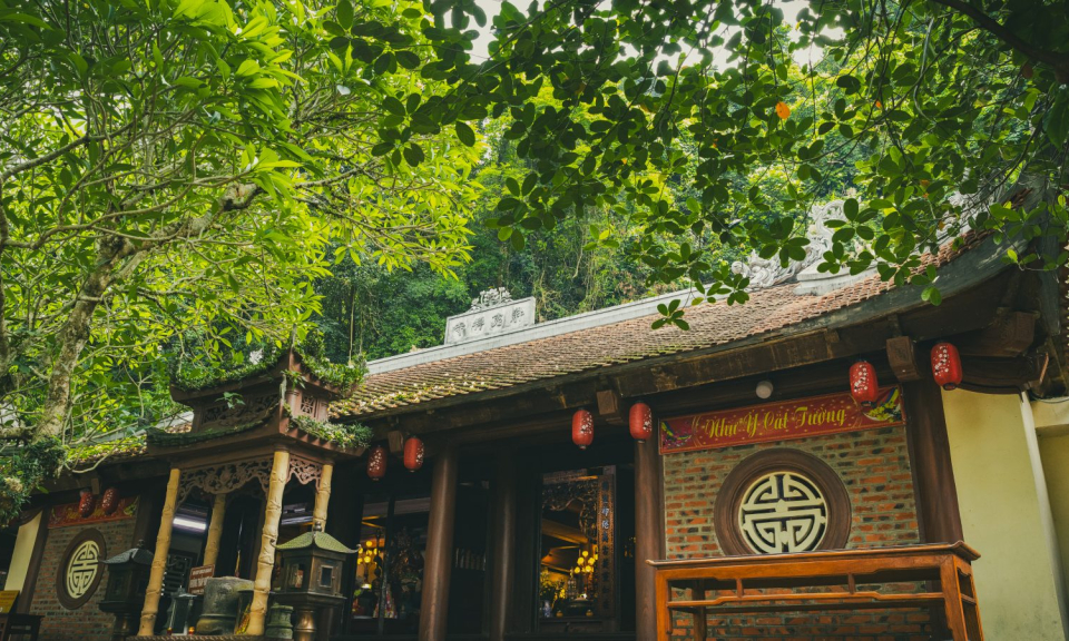 Ch&ugrave;a Giải Oan