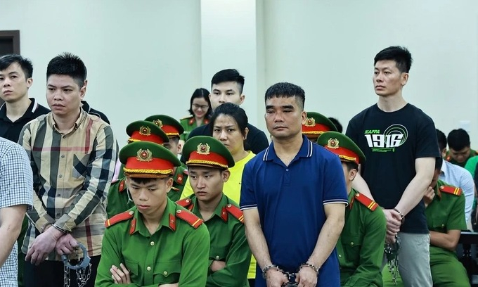 Tòa tuyên tử hình 11 bị cáo trong vụ đường dây ma túy có sự 'bảo kê' của hai cựu cán bộ công an