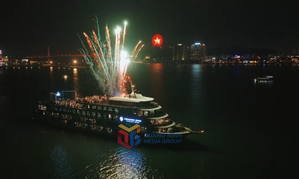 Quang Ninh to launch weekly fireworks shows every Friday and Saturday 
