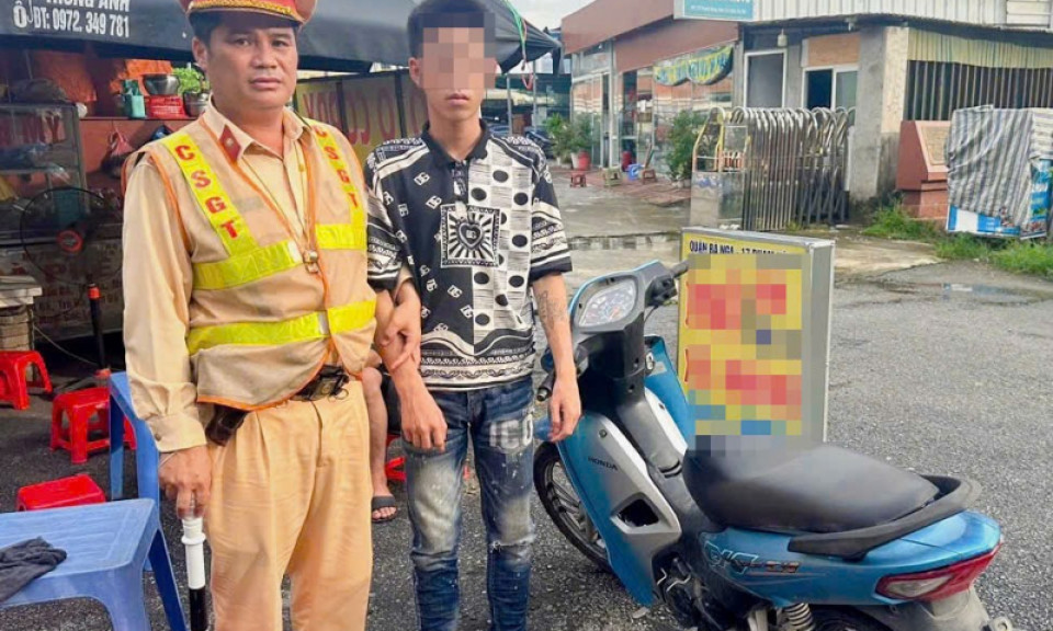 Phá khóa trộm xe máy ở Nghệ An, mang ra Hà Nội thì bị bắt