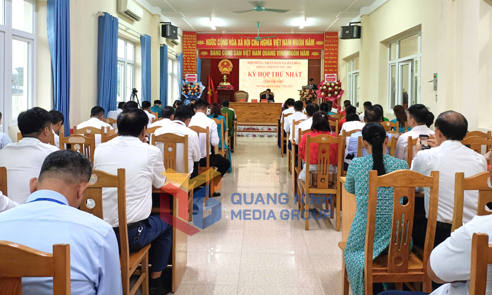 Hội nghị BTV, BCH và Kỳ họp thứ nhất HĐND xã Hải Hòa, nhiệm kỳ 2021-2026, tháng 7-2025