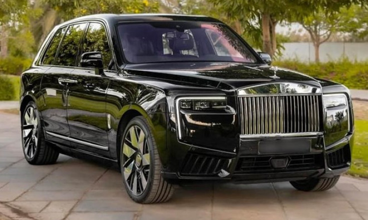 Xe Rolls-Royce Cullinan Series II đầu tiên có mặt tại Việt Nam