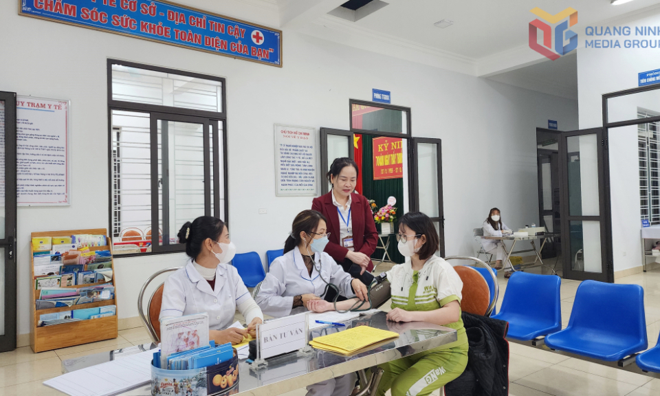 "Từng bước xây dựng hệ thống y tế cơ sở vững mạnh, hiện đại"