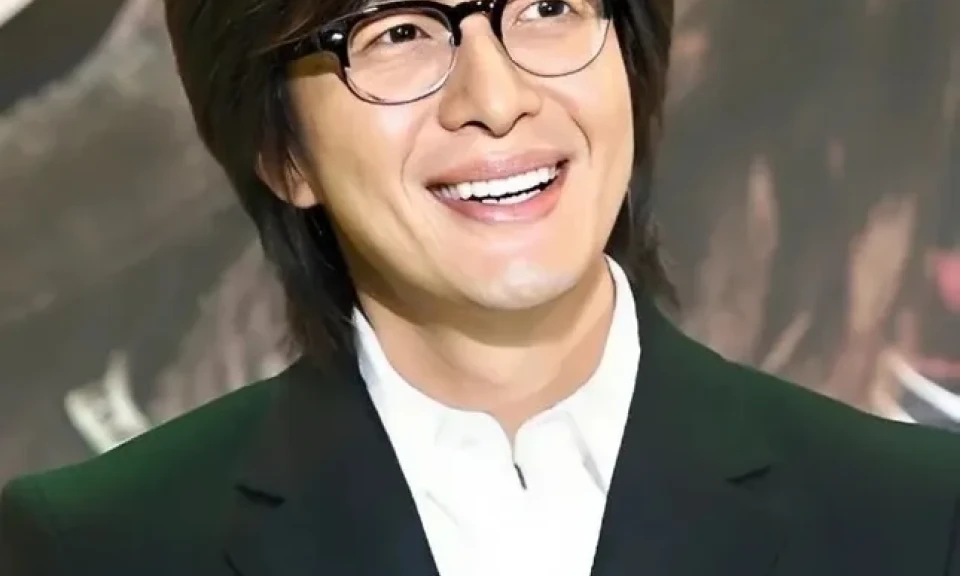 Bae Yong Joon ở tuổi 53
